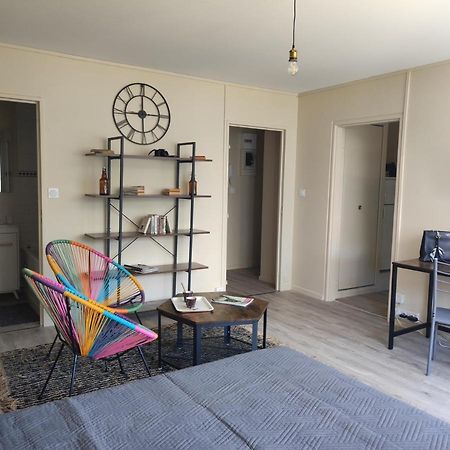 Studio - Meuble Tourisme, Trois Etoiles - 34 M2 Refait A Neuf- Residence Mâcon 외부 사진