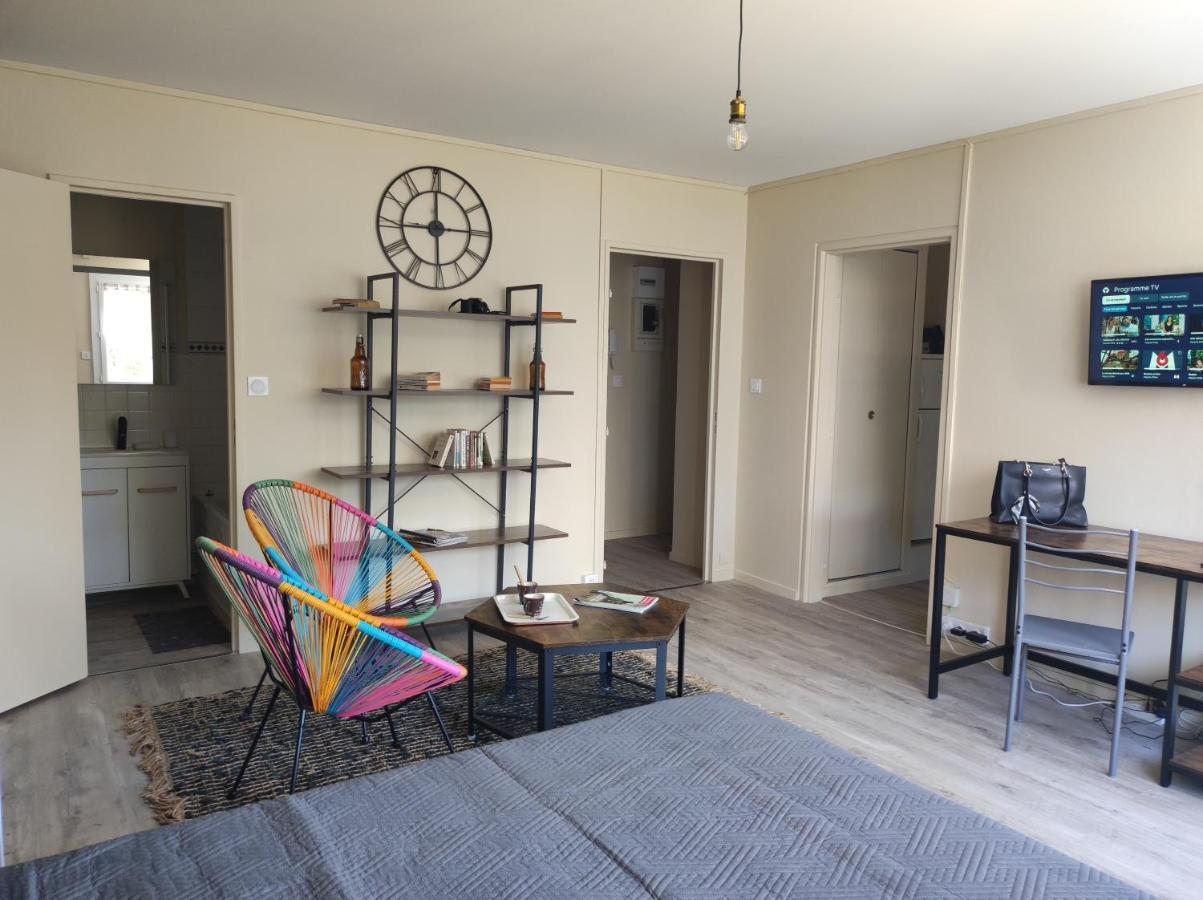 Studio - Meuble Tourisme, Trois Etoiles - 34 M2 Refait A Neuf- Residence Mâcon 외부 사진
